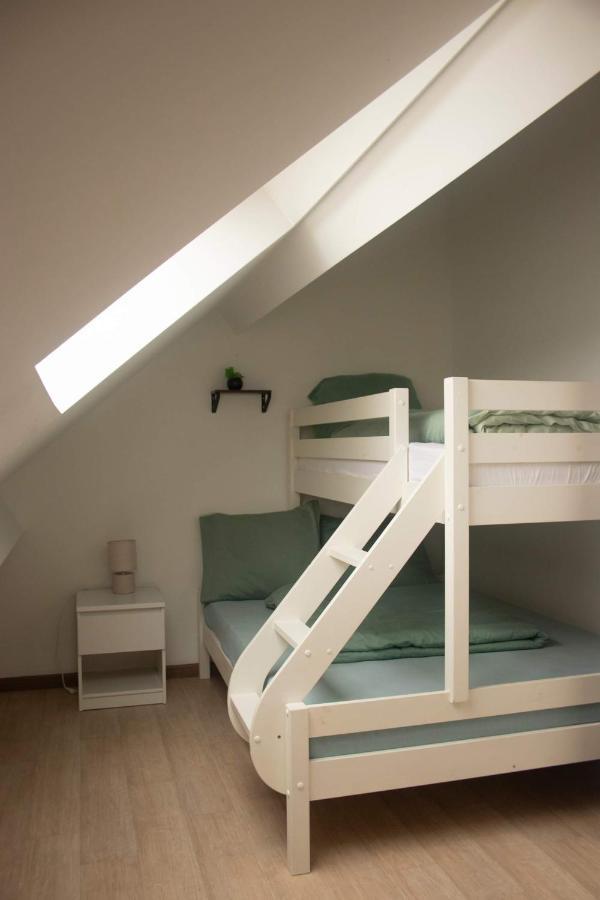 Cosy 2-Bedroom Apartment In The Center Of โอตง ภายนอก รูปภาพ